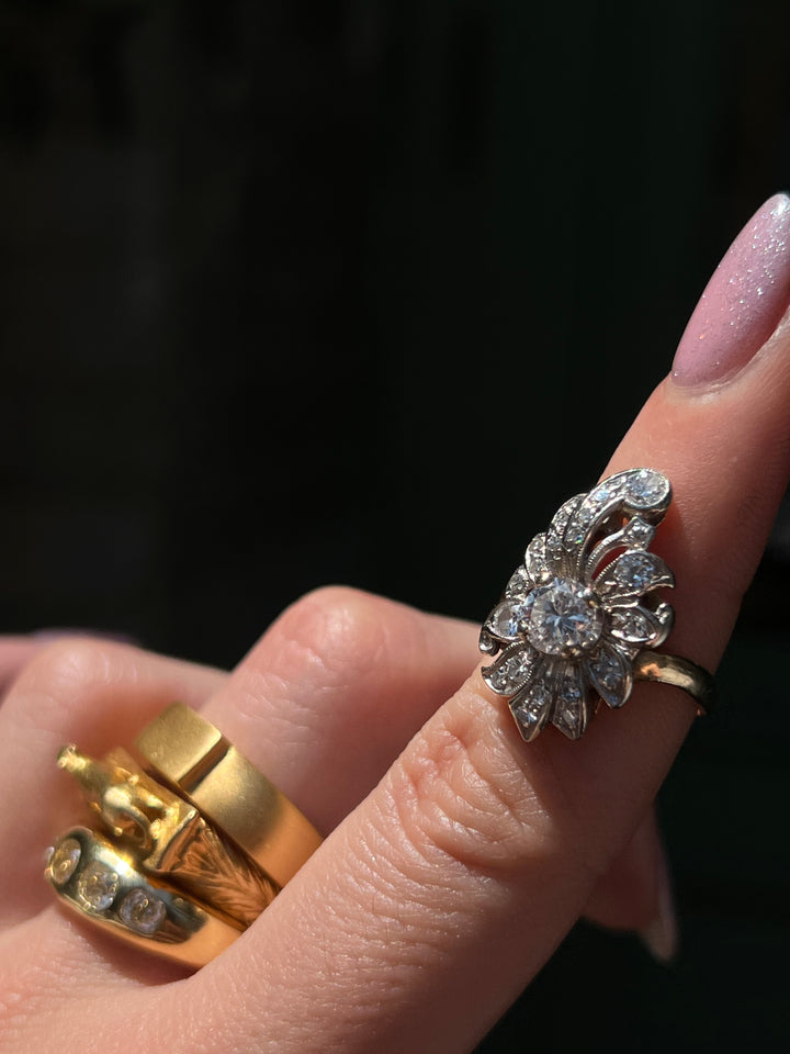 Vintage 1940’s Retro “Plume” Cluster Ring