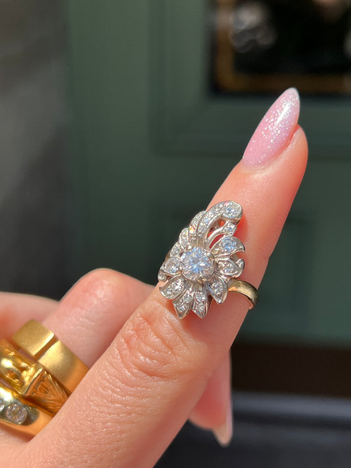 Vintage 1940’s Retro “Plume” Cluster Ring
