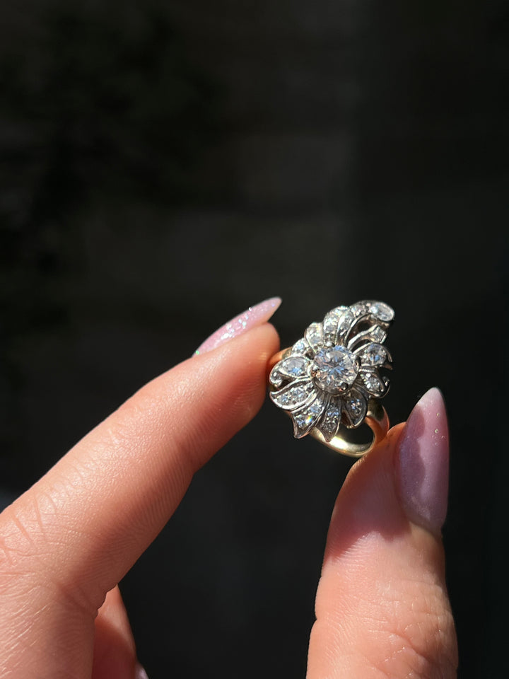 Vintage 1940’s Retro “Plume” Cluster Ring
