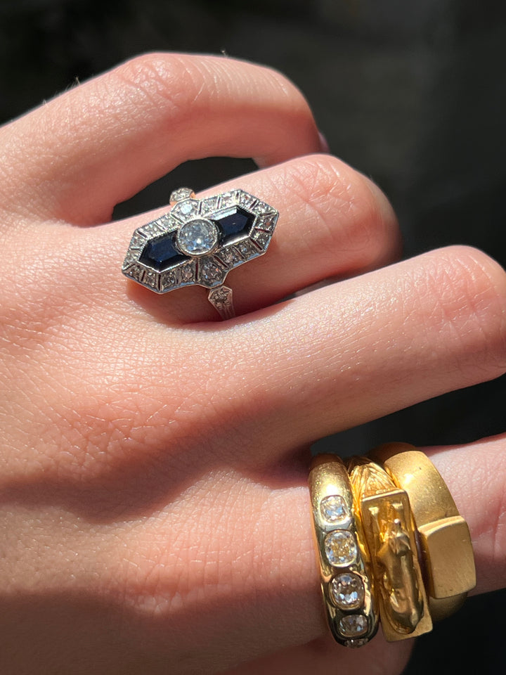 Art Deco 18 ct Gold, Platinum, and Sapphire Ring