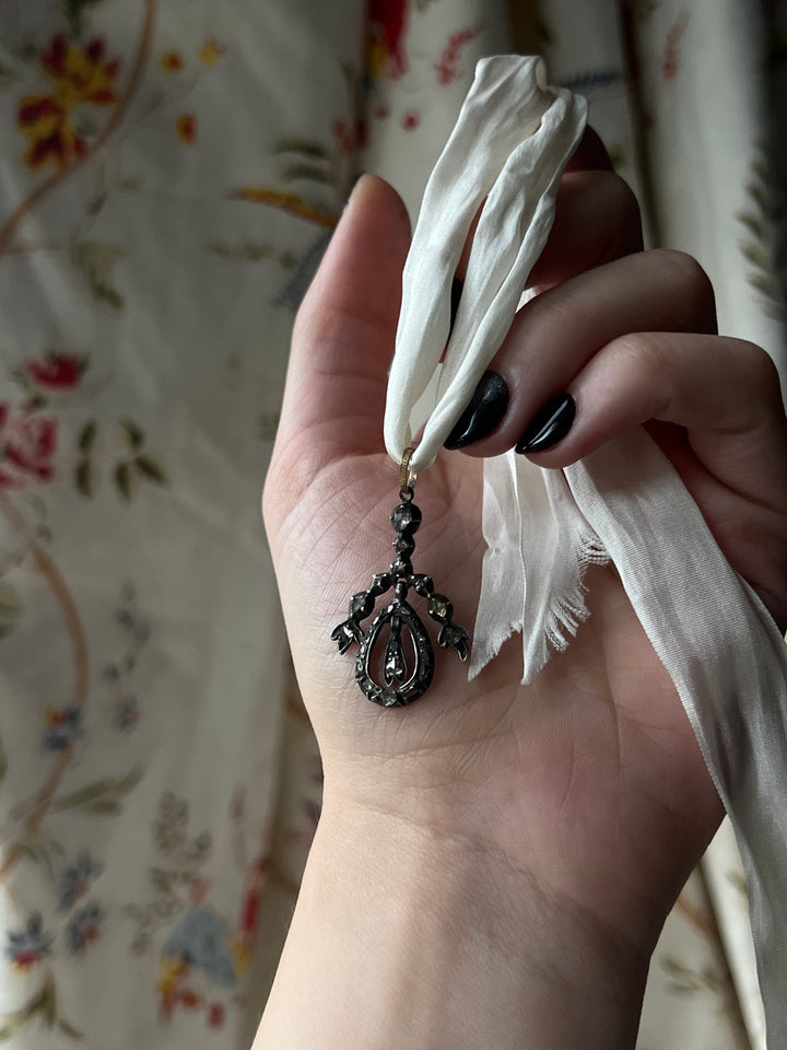 12ct and Silver Rose Cut Diamond Pendant *include white ribbon*