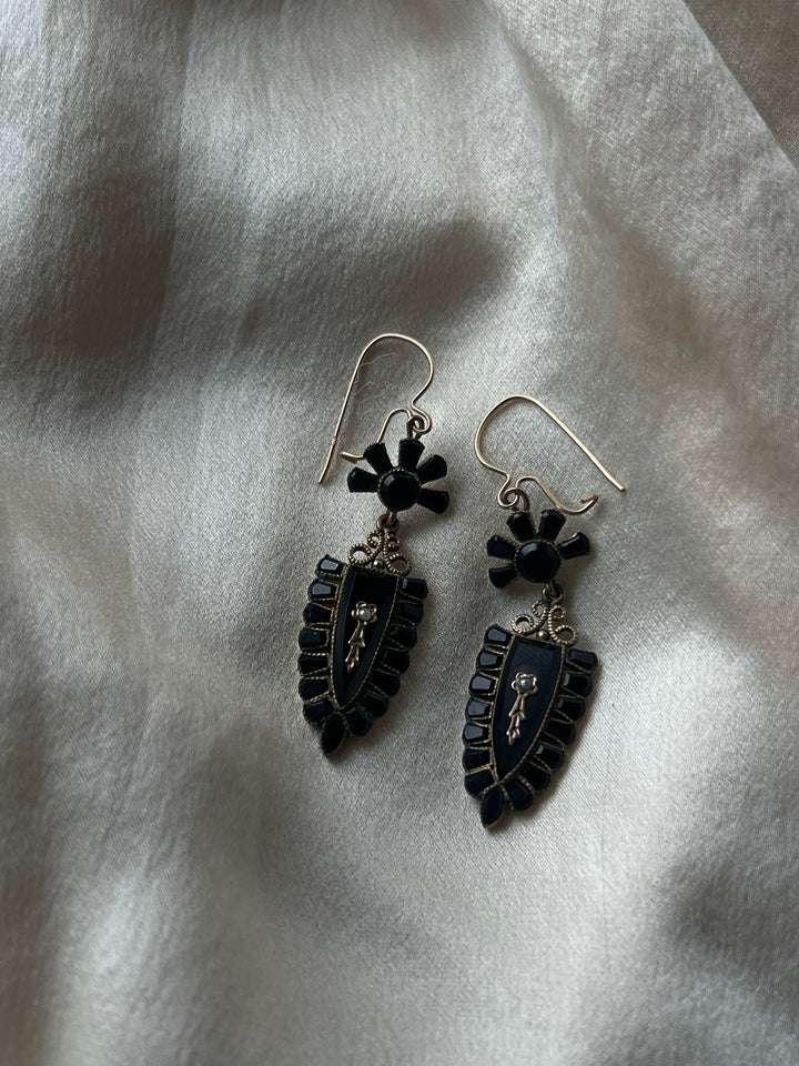 14ct French Jet Glass and Pearl Earrings