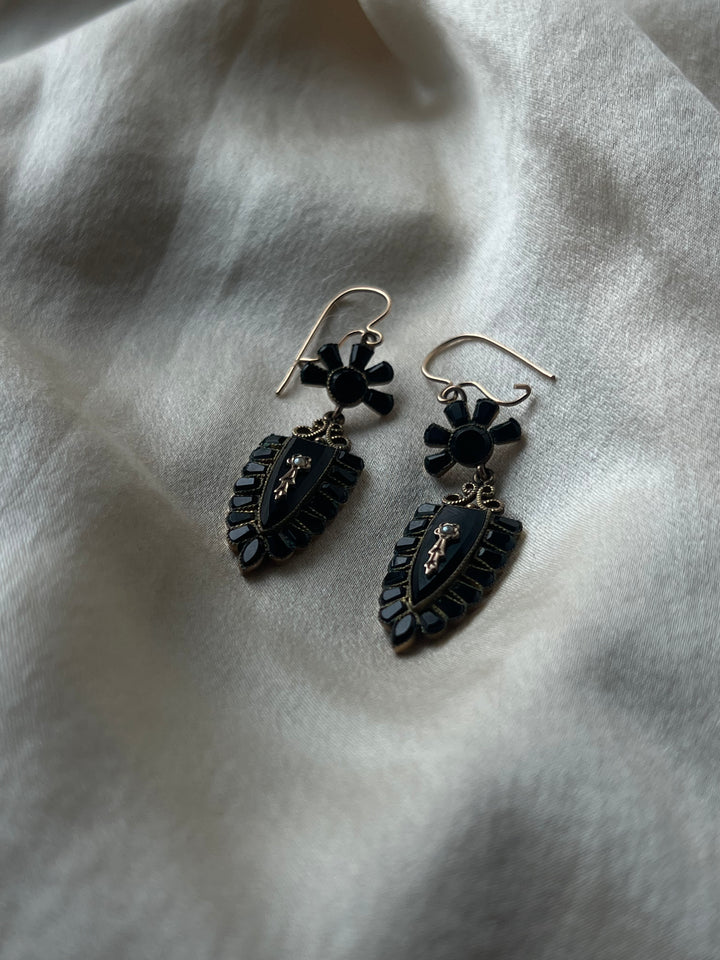 14ct French Jet Glass and Pearl Earrings