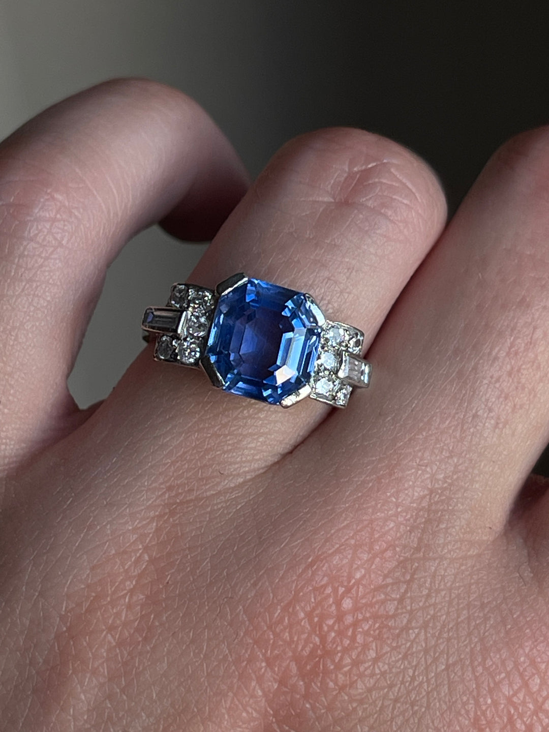 French Art Deco Unheated Ceylon Sapphire Ring | 5.45ct Octagonal Cut | Platinum | c.1925
