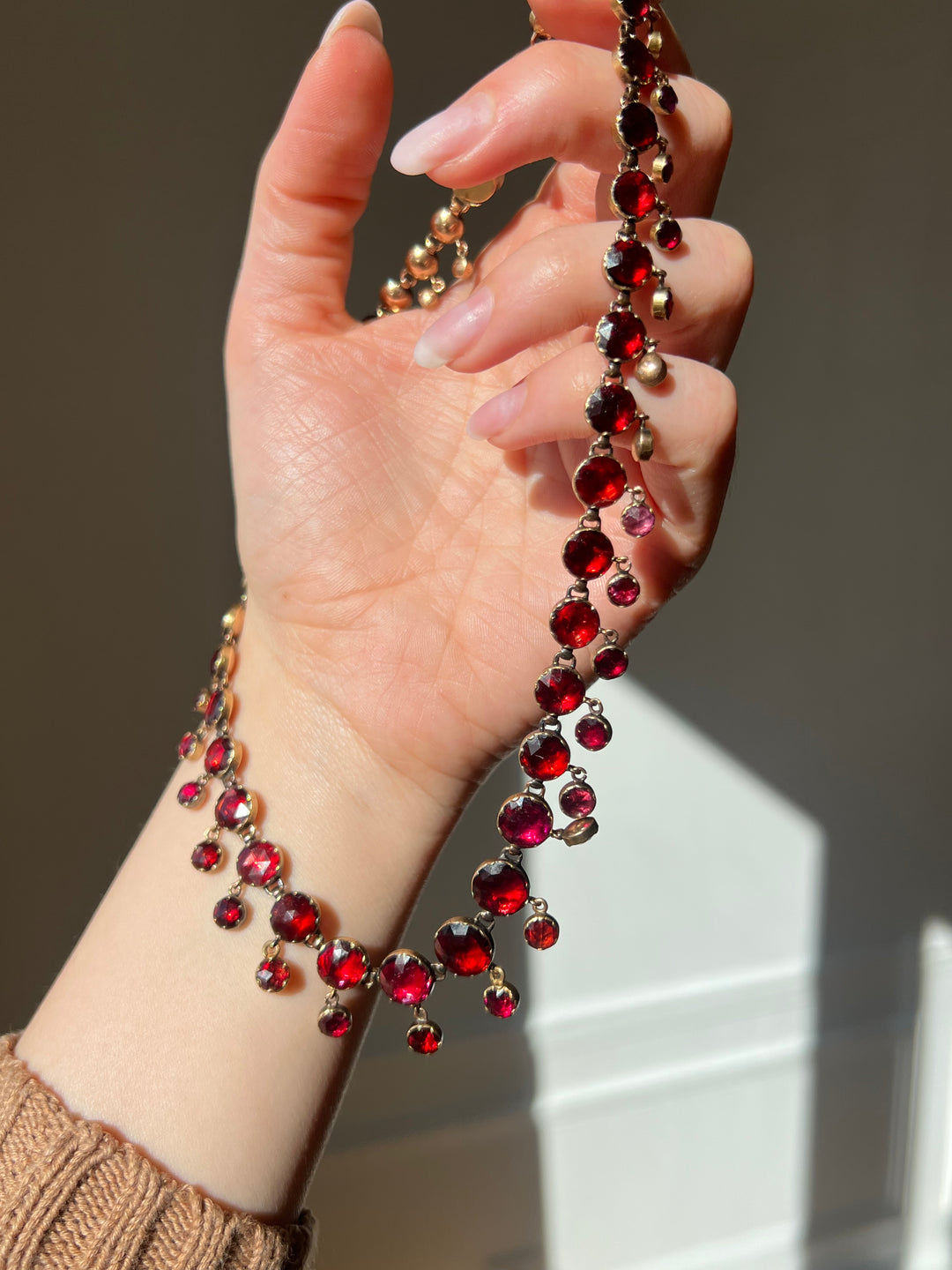 French Perpignan Garnet Rivière Necklace in 18ct