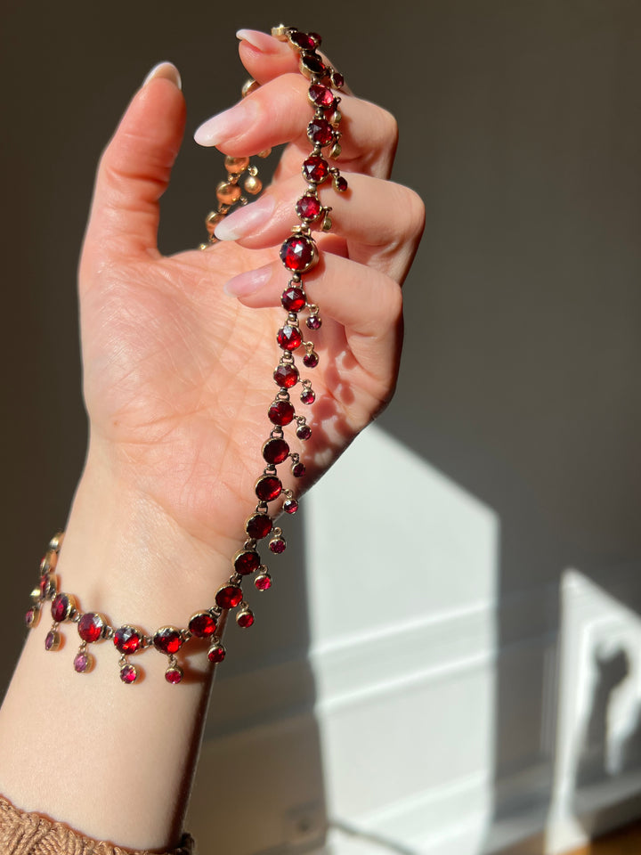 French Perpignan Garnet Rivière Necklace in 18ct