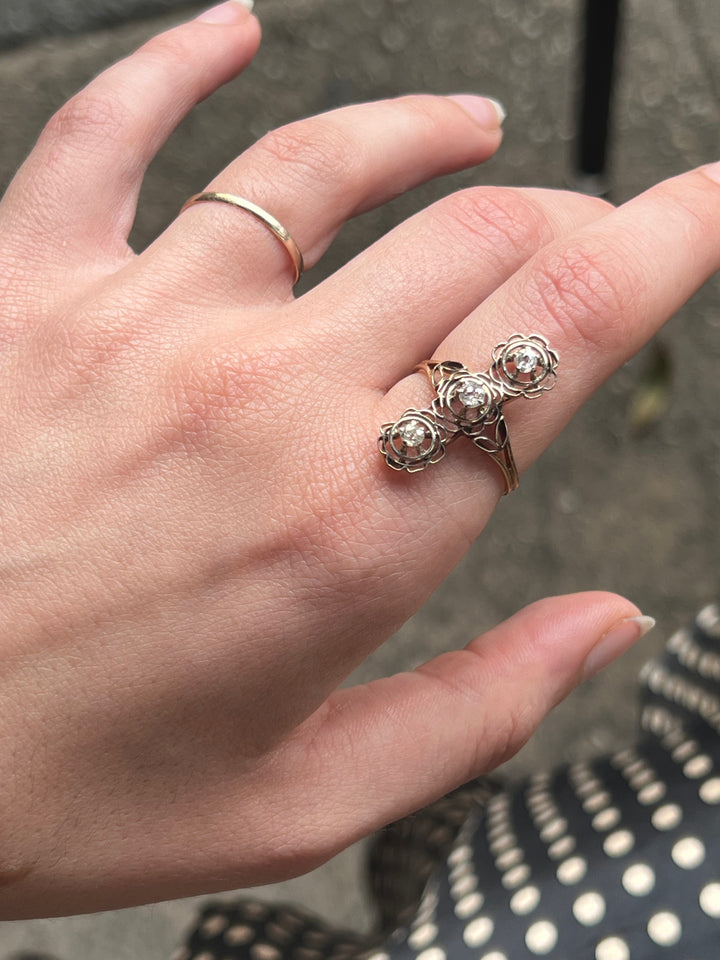 Belle Epoque Platinum and 14ct Diamond Dinner Ring