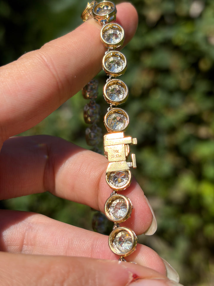 Belle Époque Platinum-Topped 18ct OEC Diamond Rivière | 23.52ctw 48 Stones | 15.75"