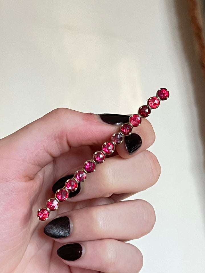 An Outstanding French Foiled 19th C Perpignan Garnet Brooch