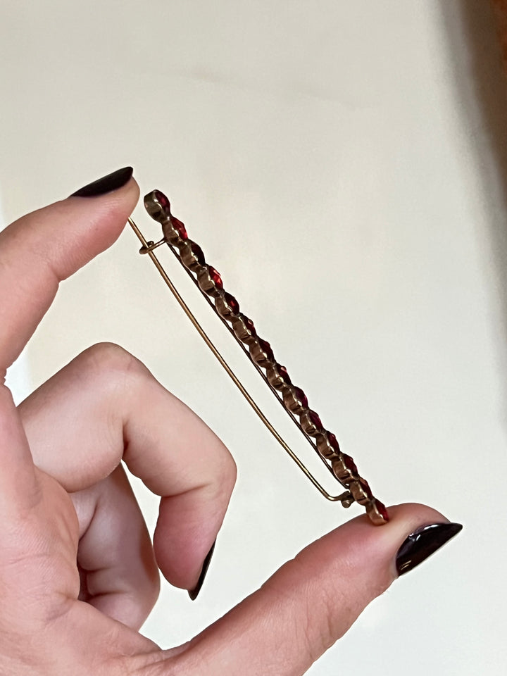 An Outstanding French Foiled 19th C Perpignan Garnet Brooch