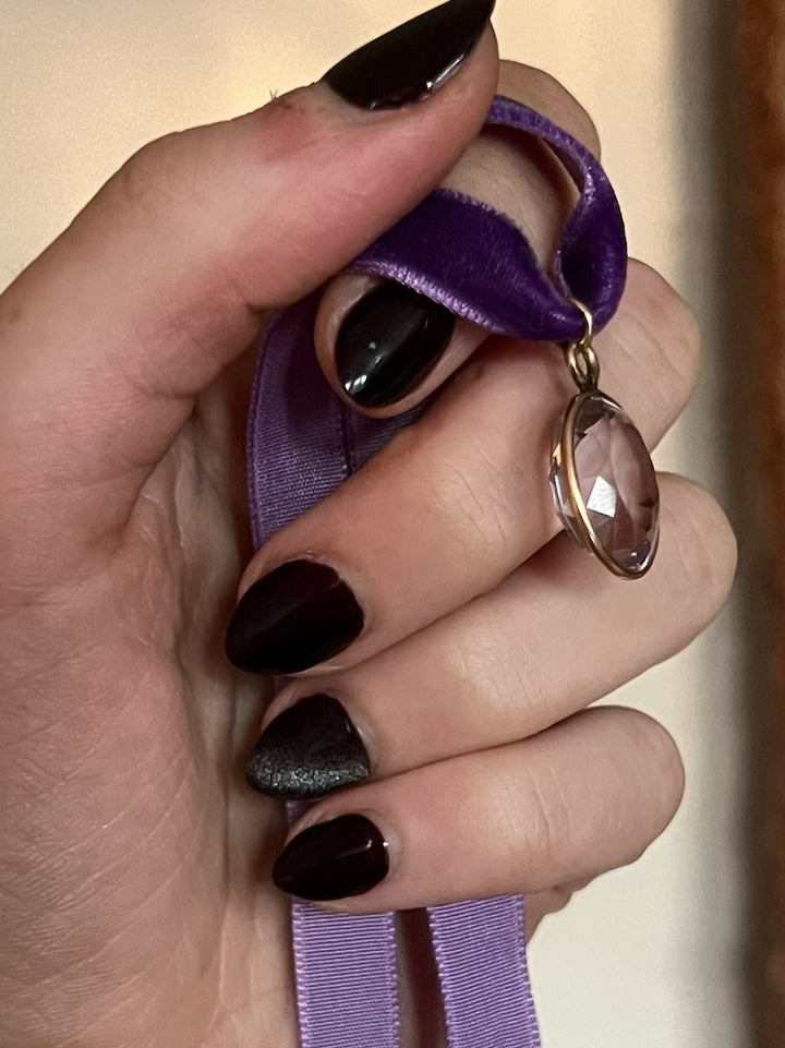 Rose de France Amethyst in 14ct