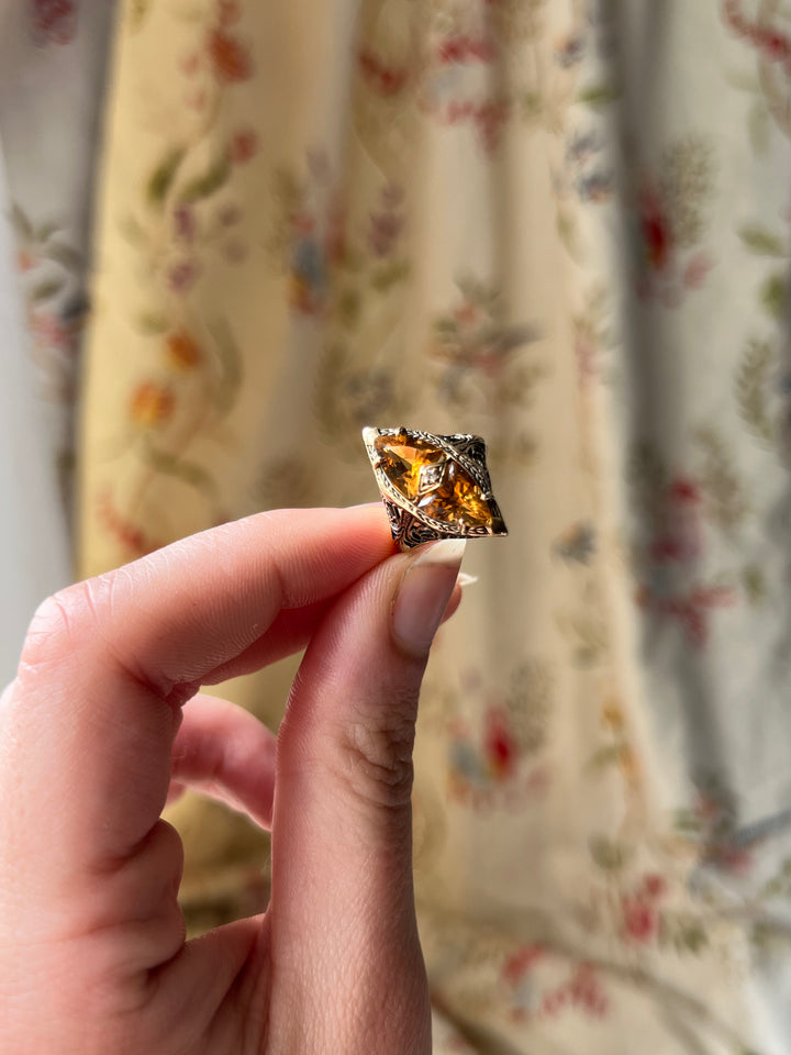 Superb American Deco Citrine Navette