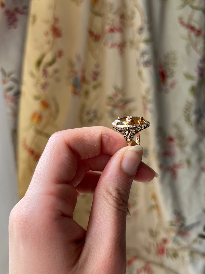 Superb American Deco Citrine Navette