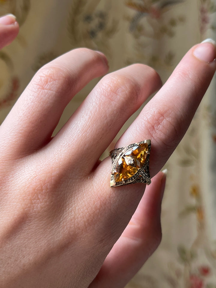 Superb American Deco Citrine Navette
