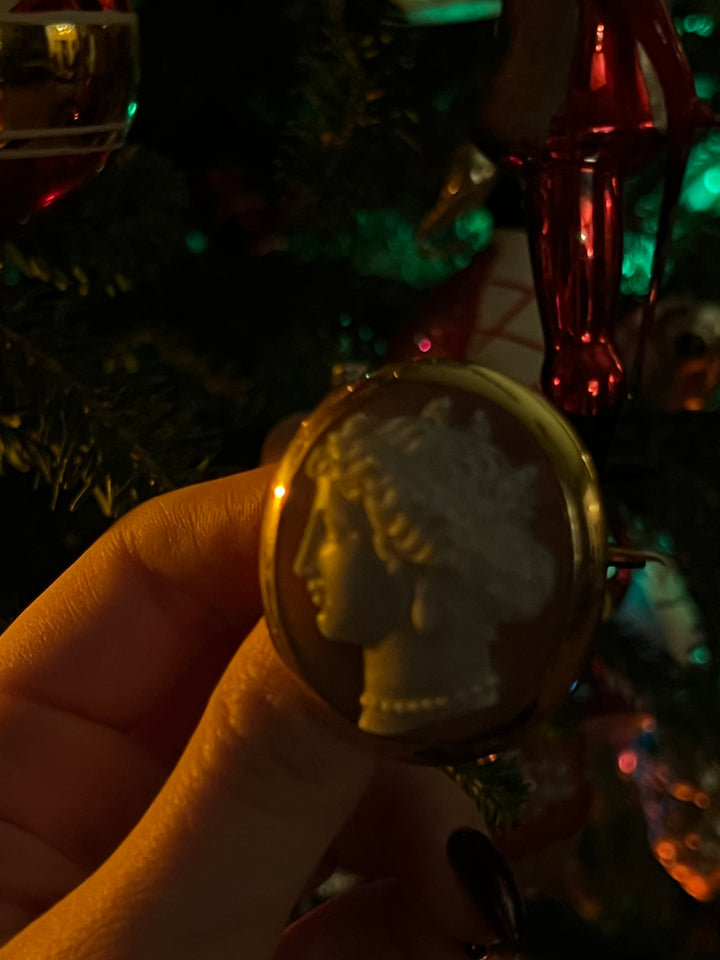 Outstanding 19th Century Hardstone Cameo