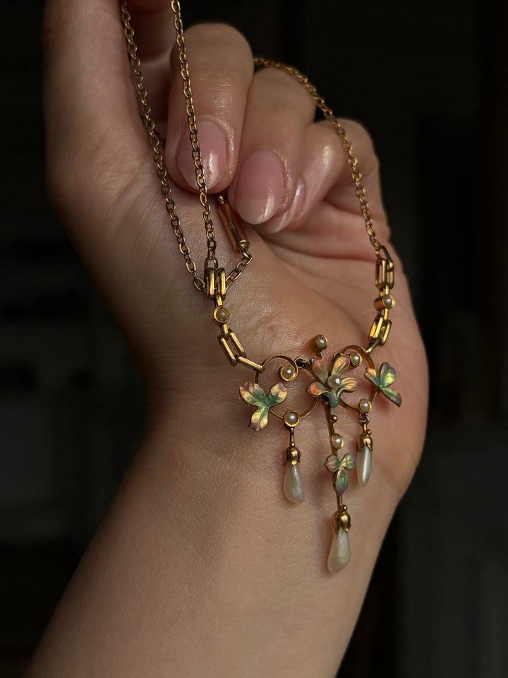 English Art Nouveau Enamel Flower Necklace with River Pearls