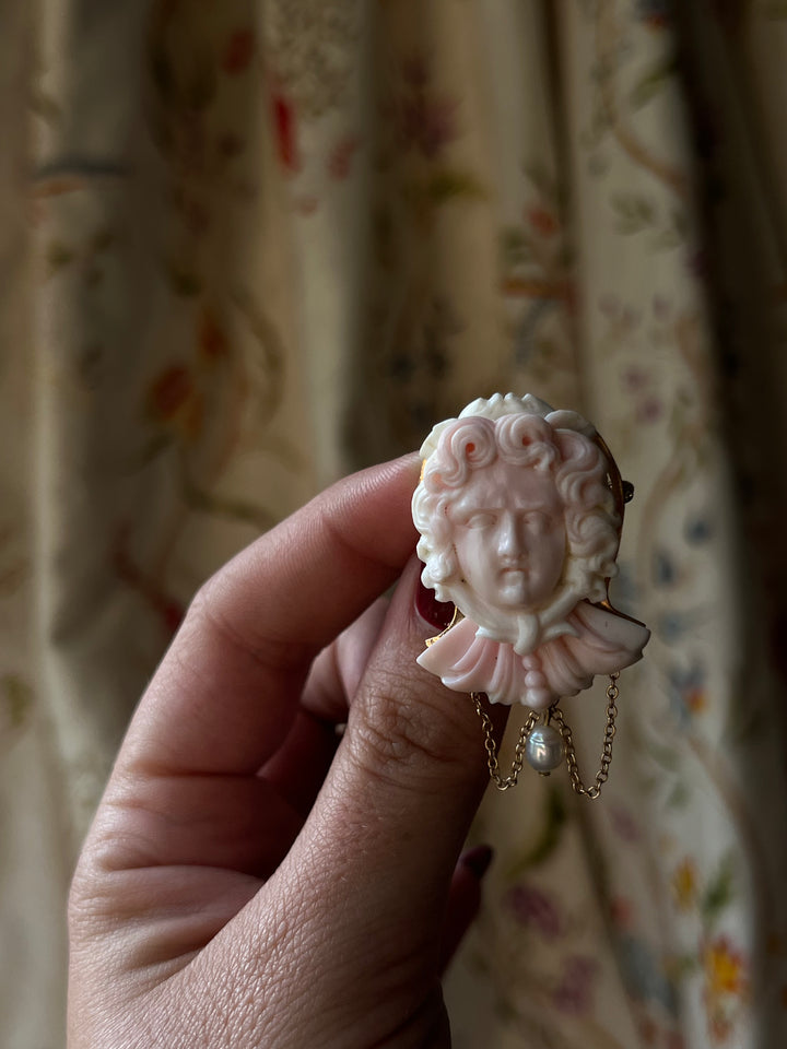 Exceptional 19th Century Cameo of Medusa in Coral