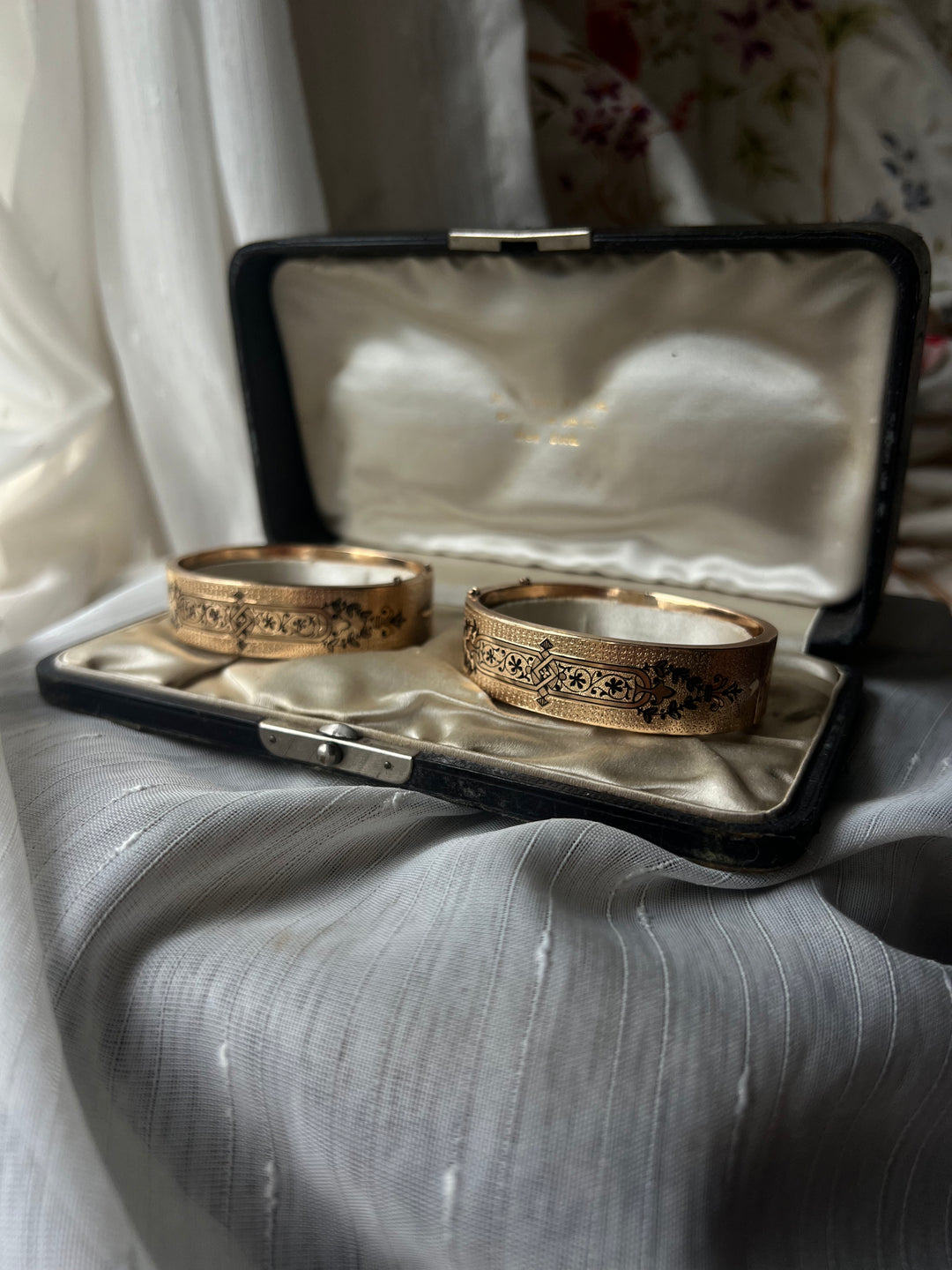 Pair of Taille D’Epargne Bangles in Original Box from Black Starr + Frost