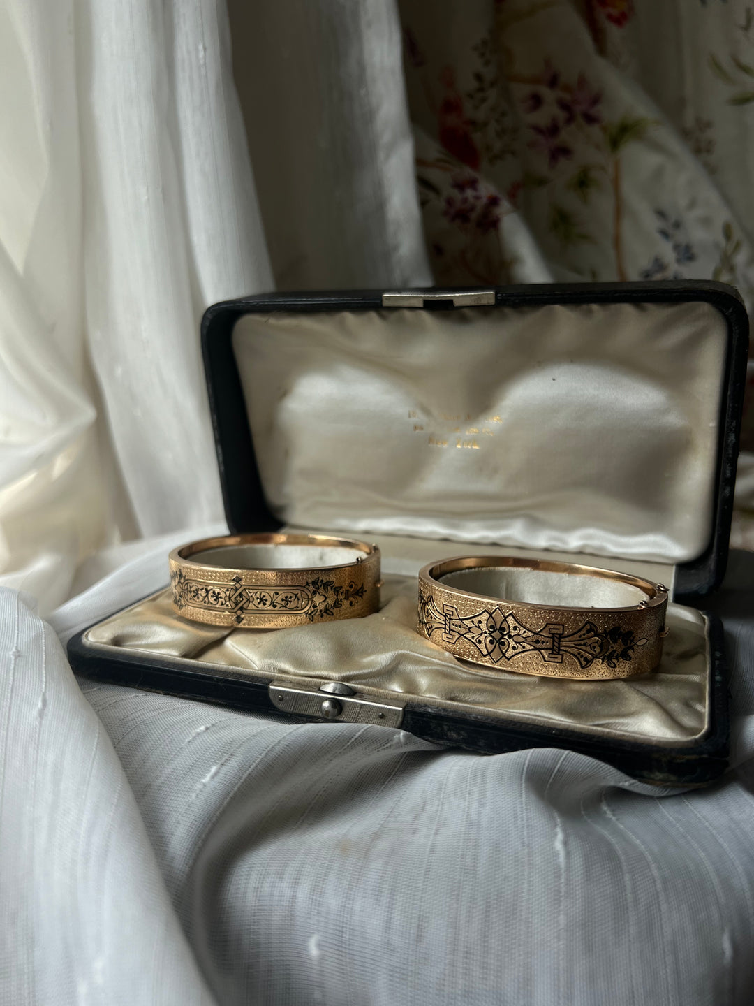 Pair of Taille D’Epargne Bangles in Original Box from Black Starr + Frost