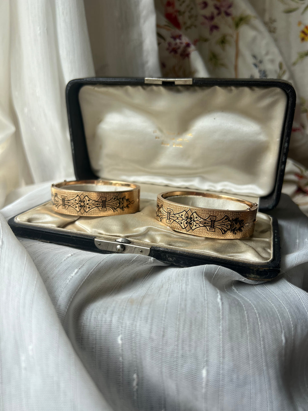 Pair of Taille D’Epargne Bangles in Original Box from Black Starr + Frost