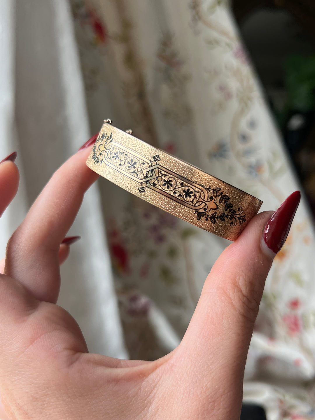 Pair of Taille D’Epargne Bangles in Original Box from Black Starr + Frost