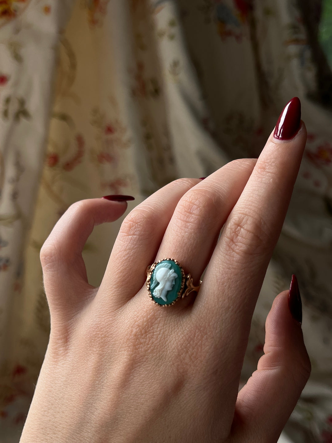 Exceptional Green Absinthe Agate Cameo Ring of Diana