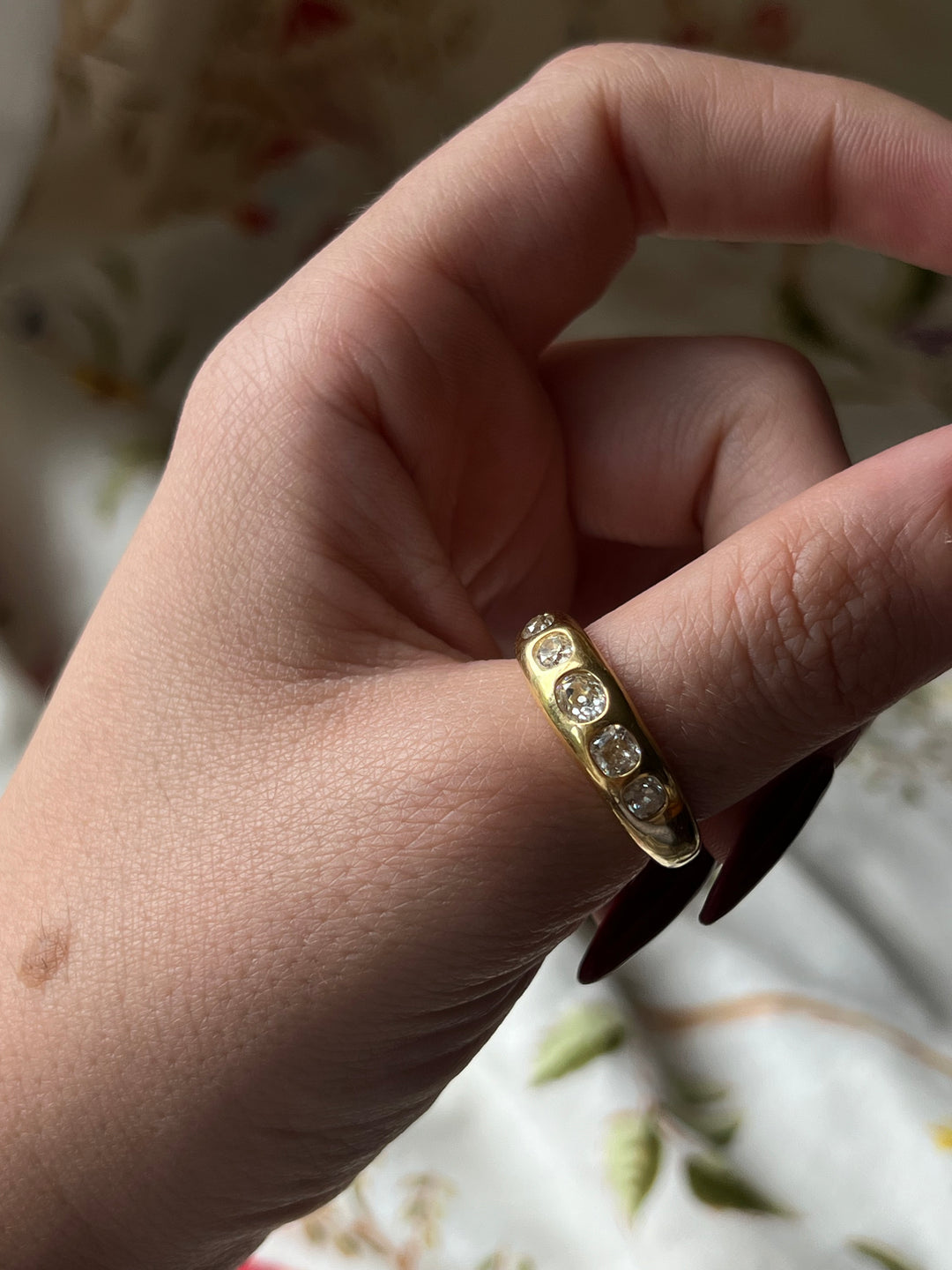 Curio Original Butter Band Ring in 20ct Gold