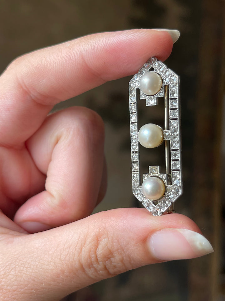 Pre-Art Deco Platinum Diamond & Certified Natural Pearl Brooch | LFG Paris | c.1910