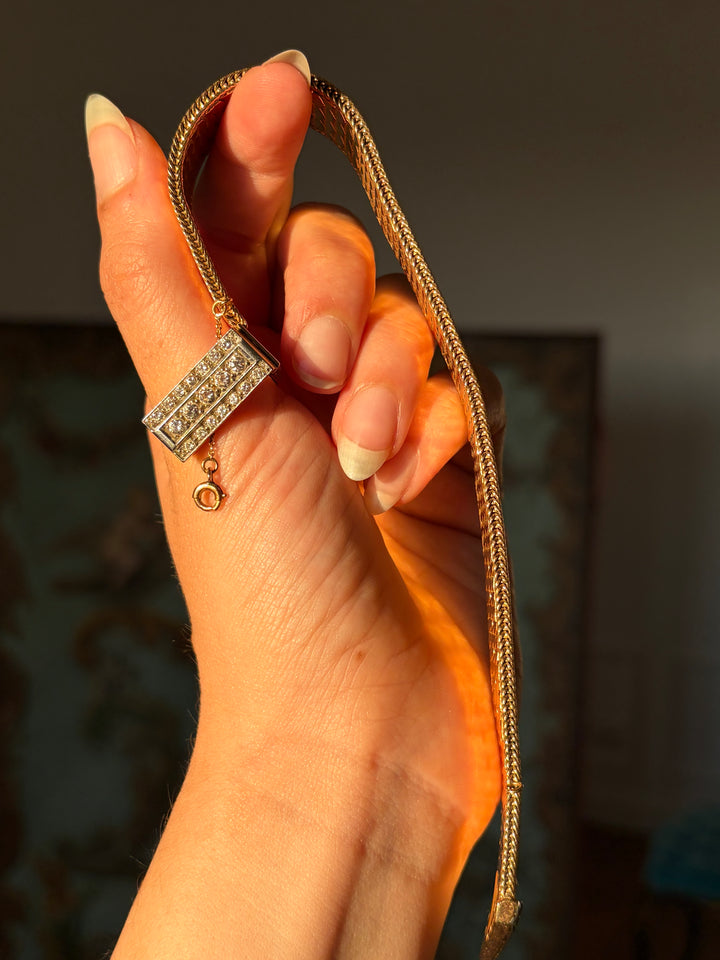 Outstanding 18ct + Platinum Dragonscale Buckle Bracelet Weighing Over 80g