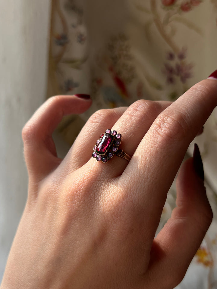 Outstanding Foiled 19th Century Perpignan Ring in 18ct