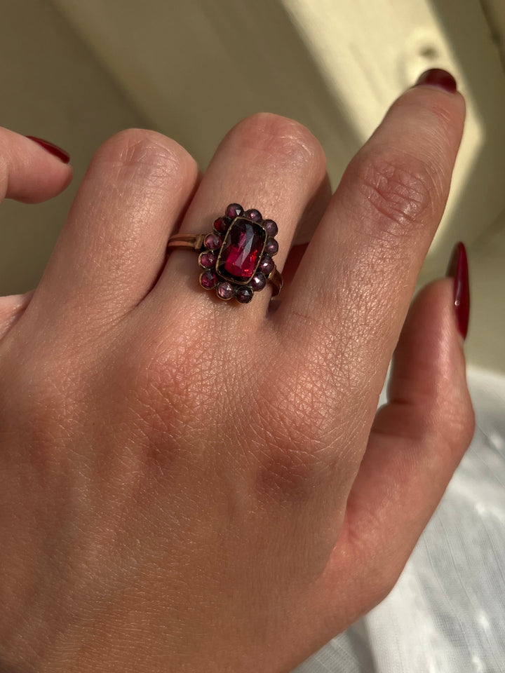 Outstanding Foiled 19th Century Perpignan Ring in 18ct