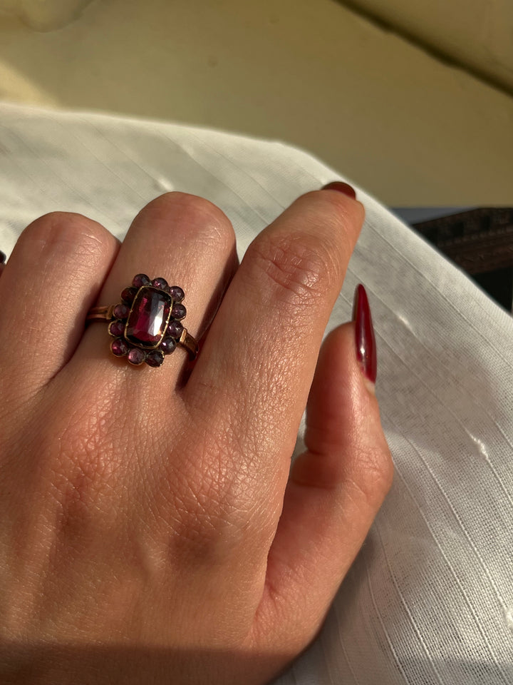 Outstanding Foiled 19th Century Perpignan Ring in 18ct