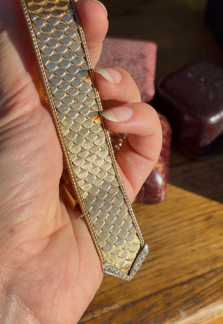 Outstanding 18ct + Platinum Dragonscale Buckle Bracelet Weighing Over 80g