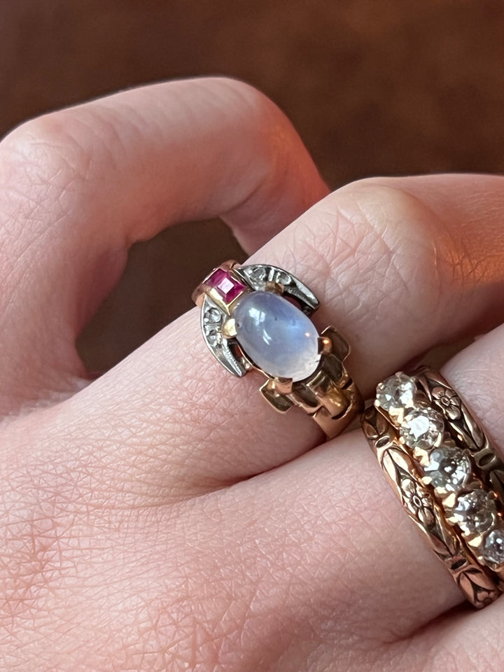 14ct Retro Star Sapphire, Diamond, And Ruby Buckle Ring