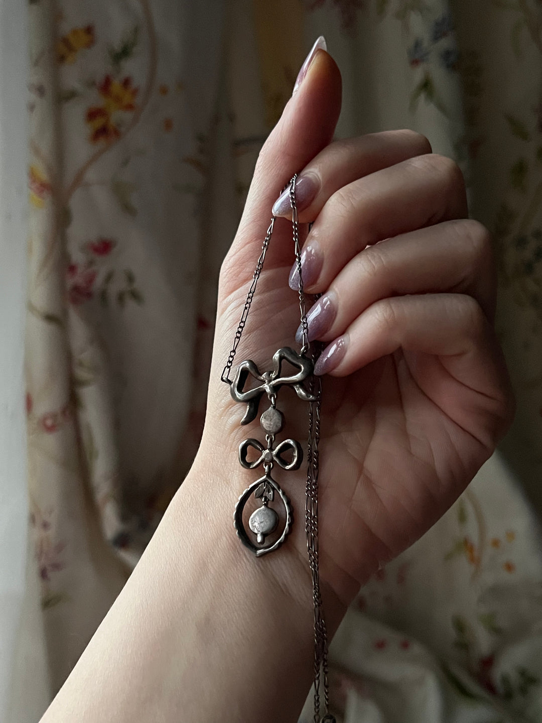 Delicious Marcasite and Paste Bow Necklace c 1920