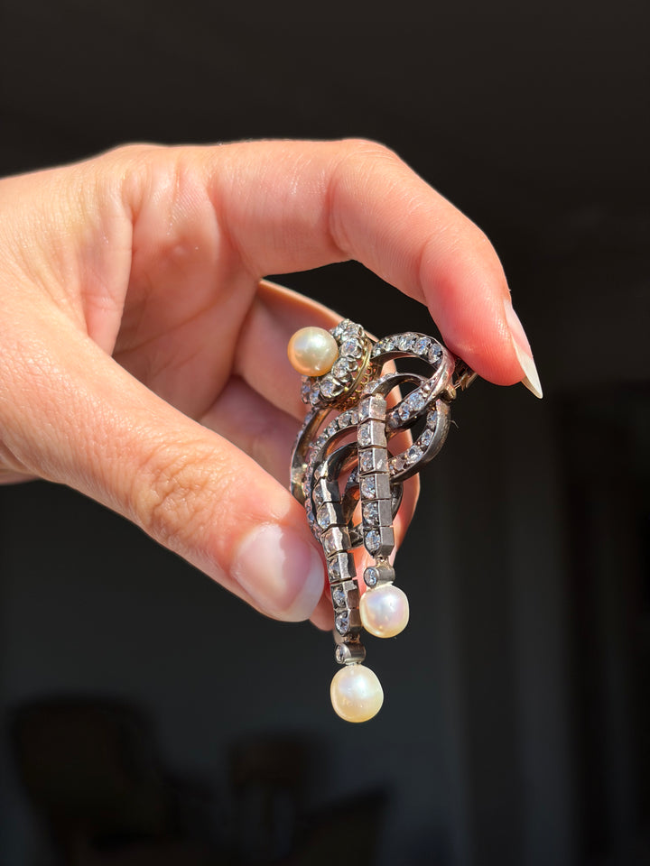 Outstanding Natural 3 Pearl Brooch with GIA Certification