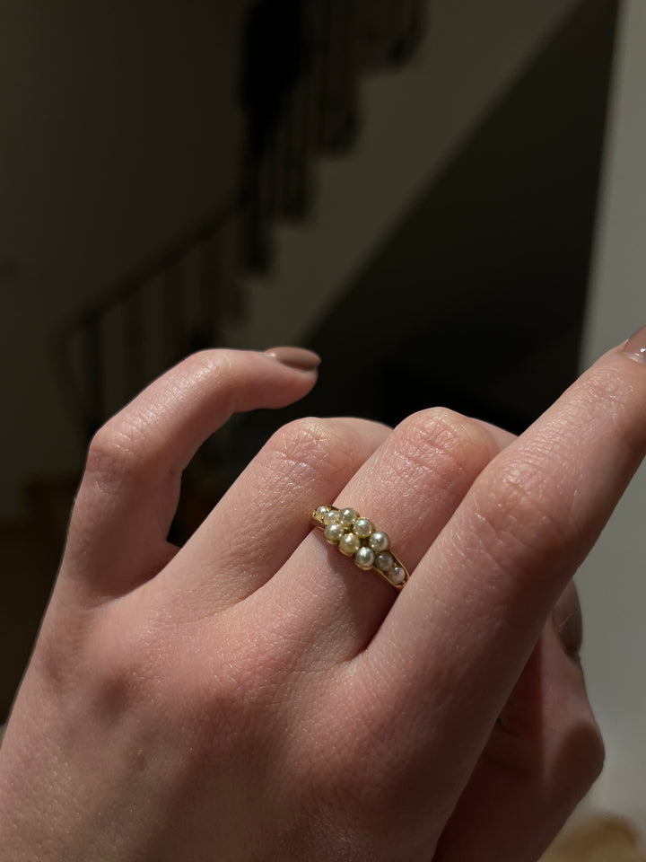 Gorgeous Victorian Double Pearl Band 18ct