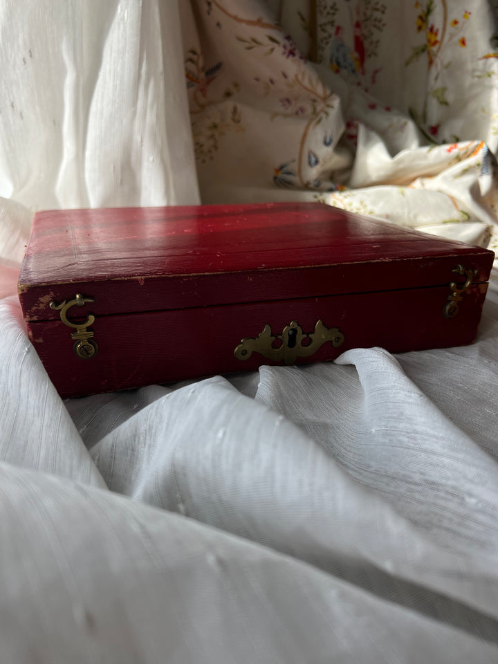 Outstanding Pearl Parure Circa 1810-1820 in Original Box