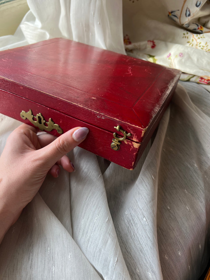 Outstanding Pearl Parure Circa 1810-1820 in Original Box