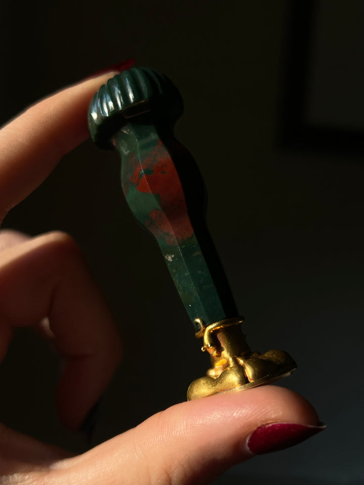 Antique bloodstone desk seal with 15ct gold snake embellishments and detailed handle design