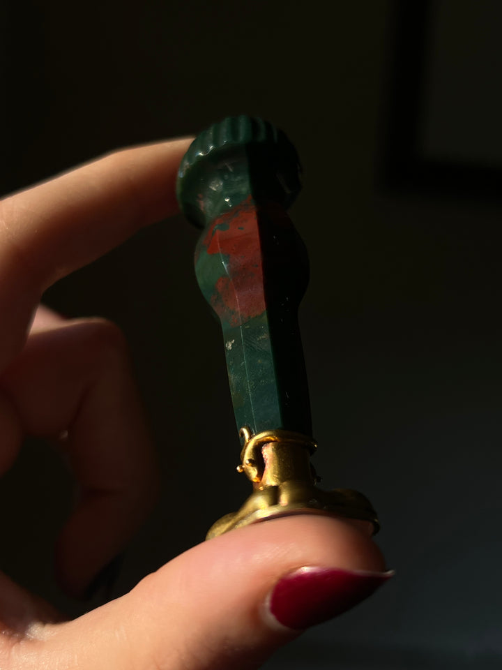 Antique bloodstone desk seal with 15ct gold snake embellishments and detailed handle design