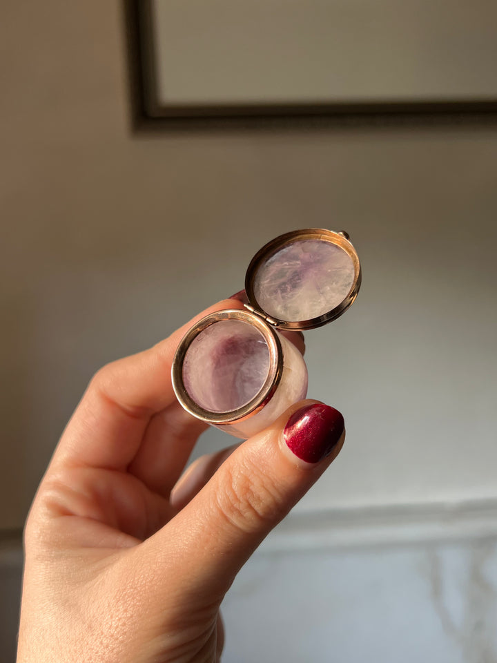 Outstanding High Victorian Amethyst Box with Ruby Button