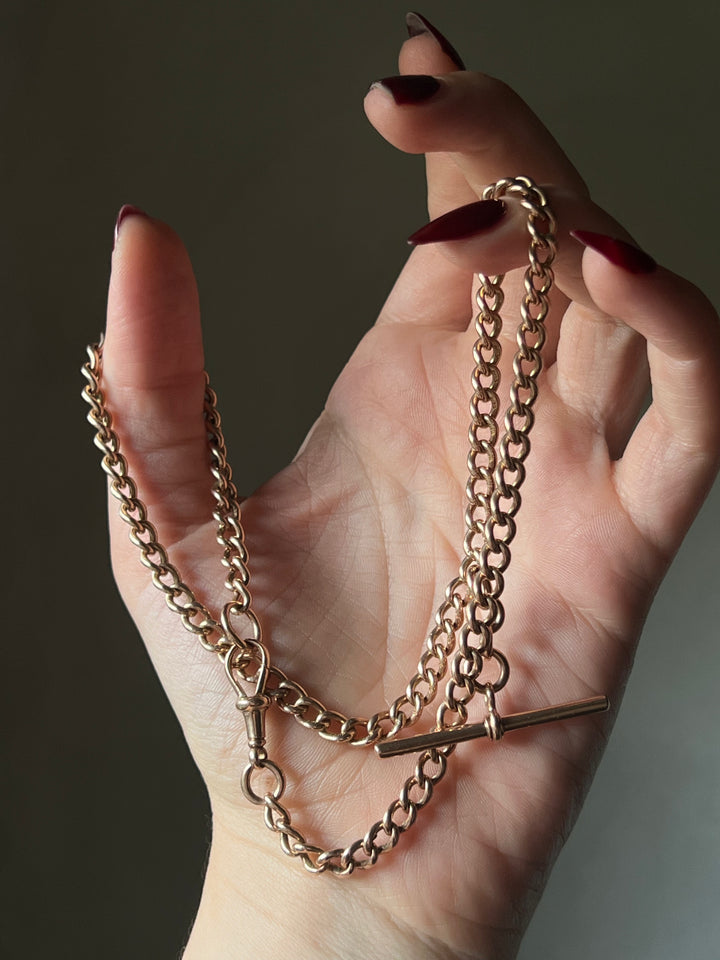 Substantial 9ct Double Dog Clip Chain 17”