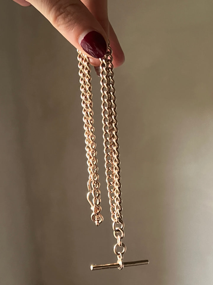 Substantial 9ct Double Dog Clip Chain 17”