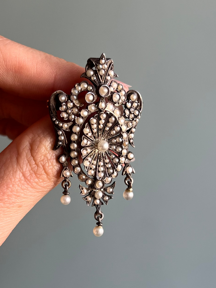 19th Century French Sterling Silver and Pink 18ct Brooch with Seashell Motif