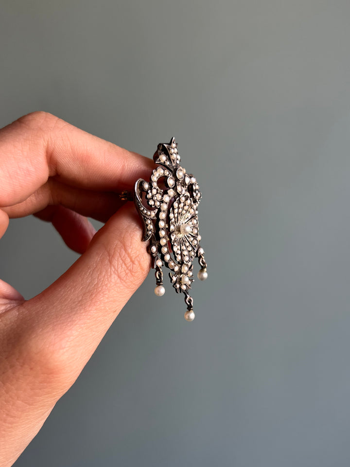 19th Century French Sterling Silver and Pink 18ct Brooch with Seashell Motif