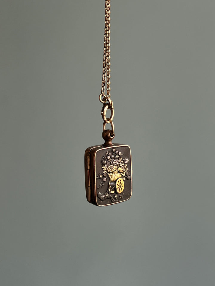 Shakudo Locket in 9ct Gold Circa 1890
