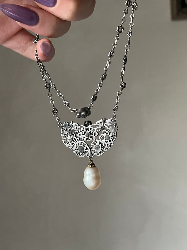 Emerald And Pearl Drop Necklace