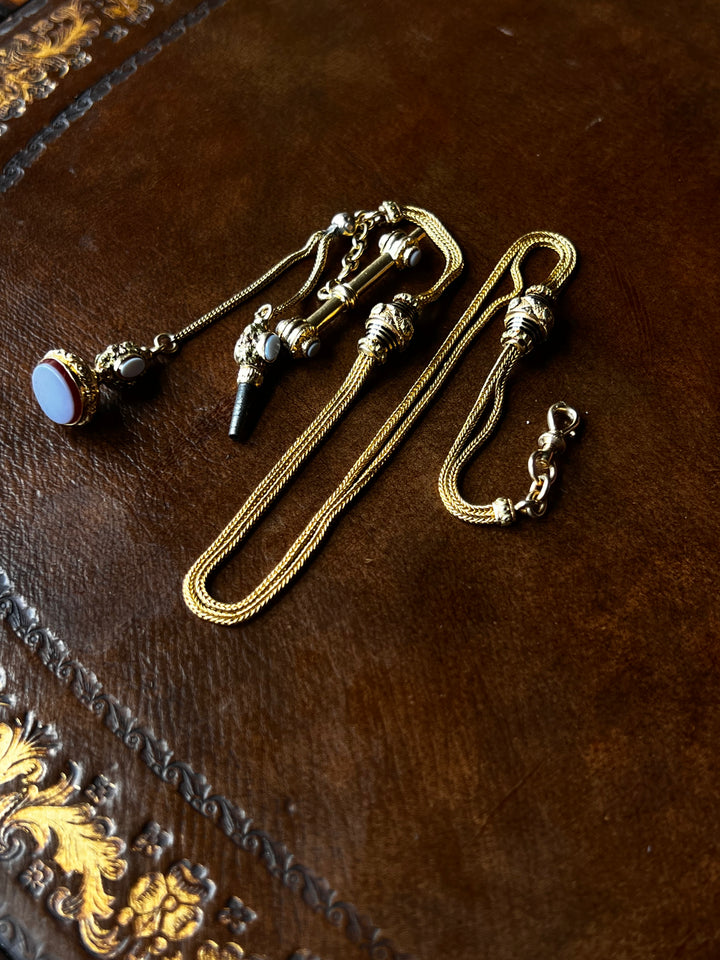 Outstanding French Napoleon III Period Watch Chain 18ct