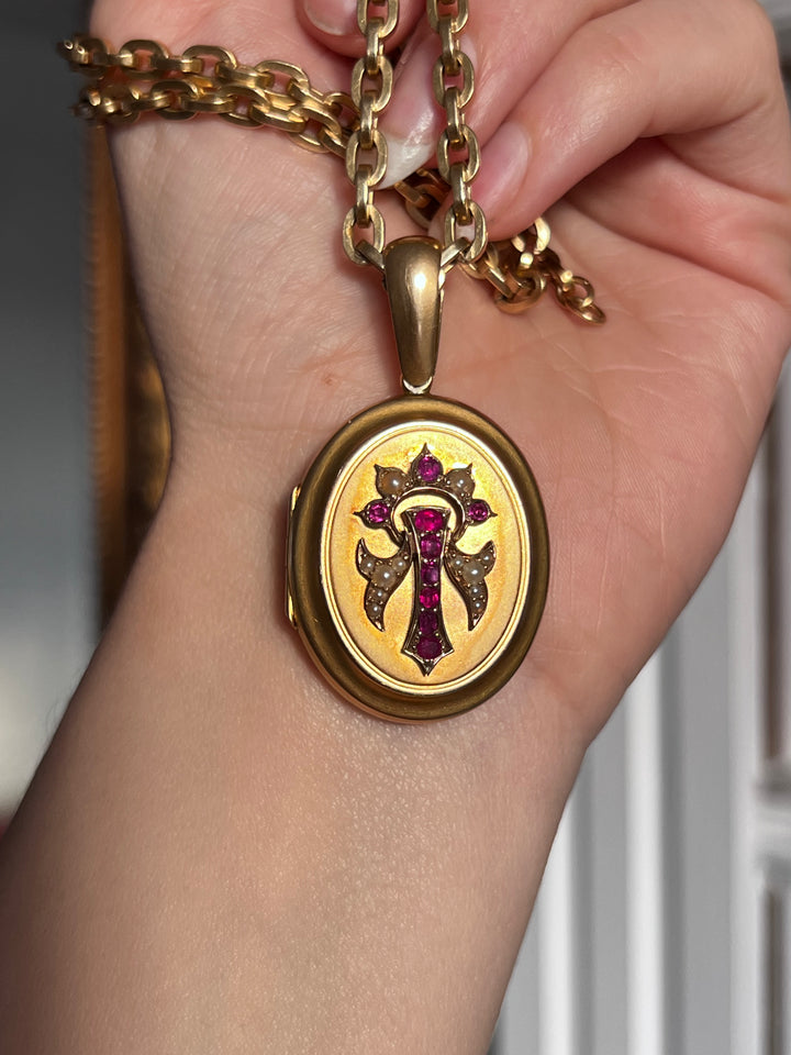 Ruby & Pearl Locket of English Origin in 15ct